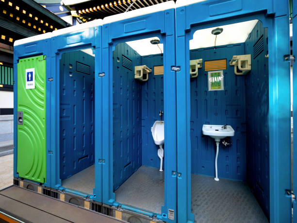 Portable Toilet Options We Offer in Aurora, OH